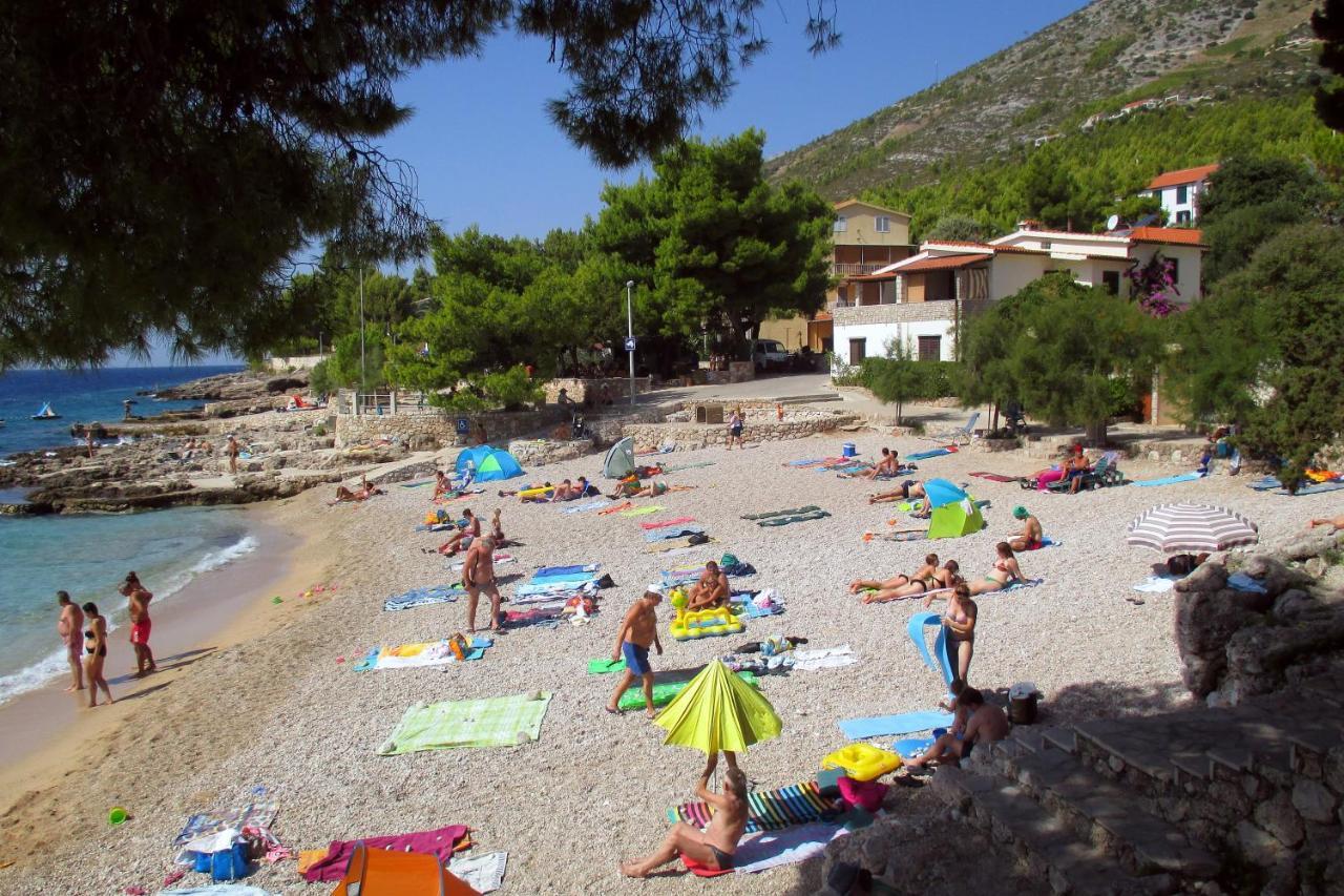 Apartments With A Parking Space Ivan Dolac, Hvar - 8753 외부 사진
