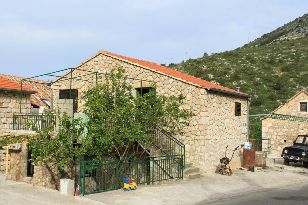 Apartments With A Parking Space Ivan Dolac, Hvar - 8753 외부 사진