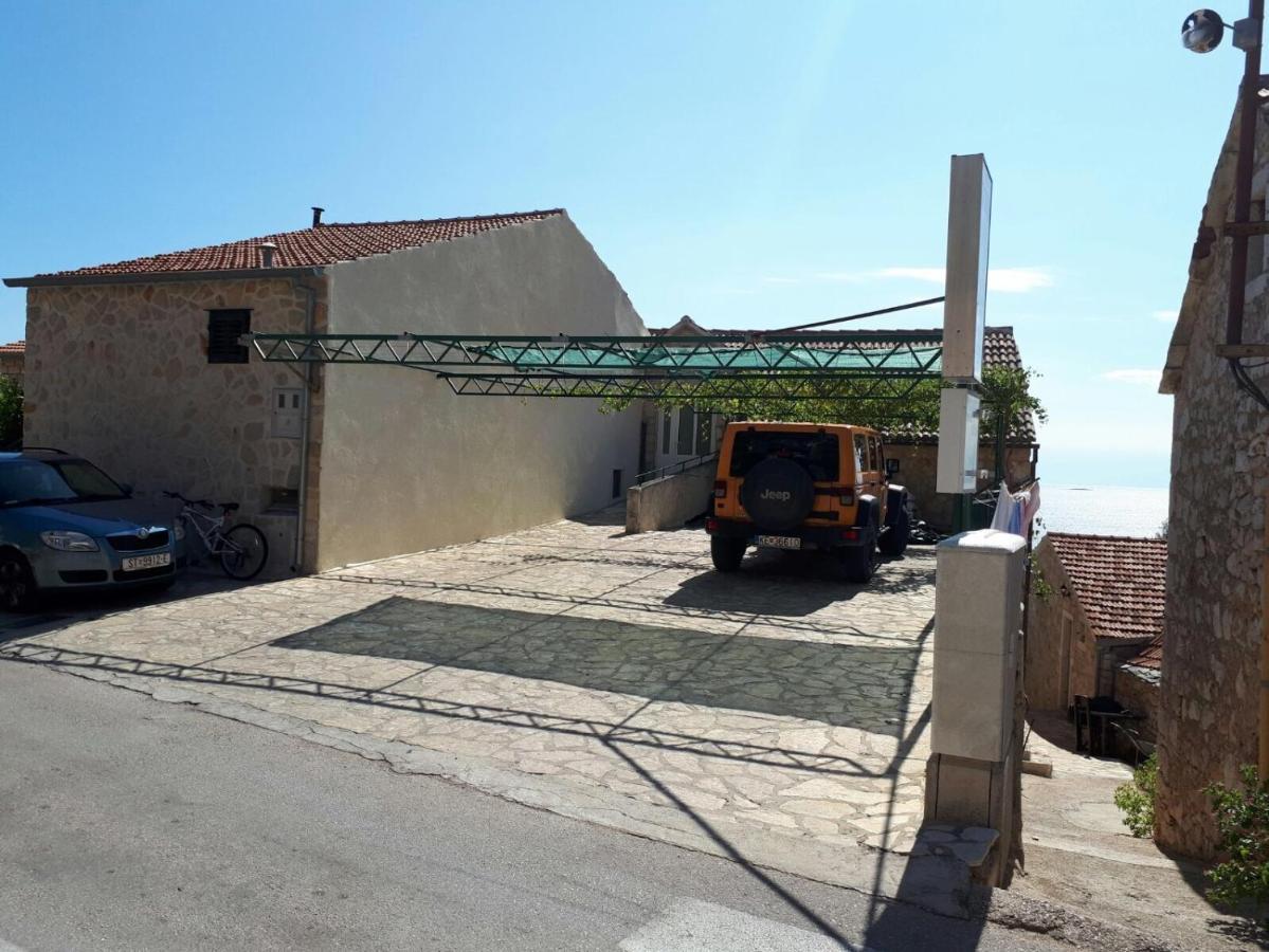 Apartments With A Parking Space Ivan Dolac, Hvar - 8753 외부 사진